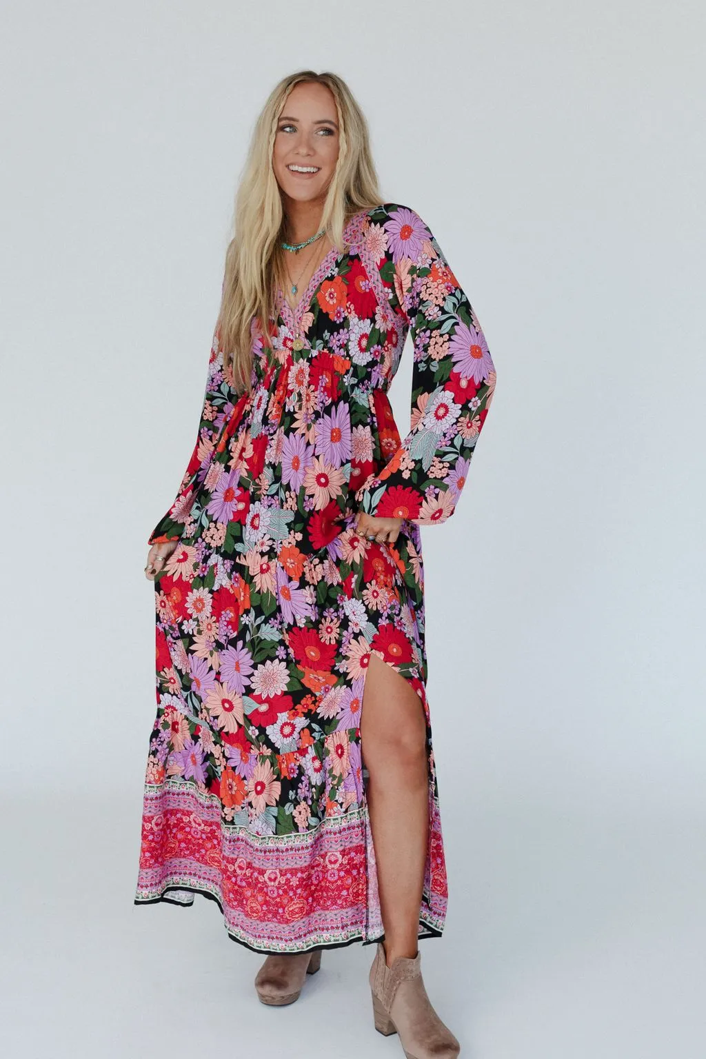 Meadow Edge Maxi Dress - Black Multi