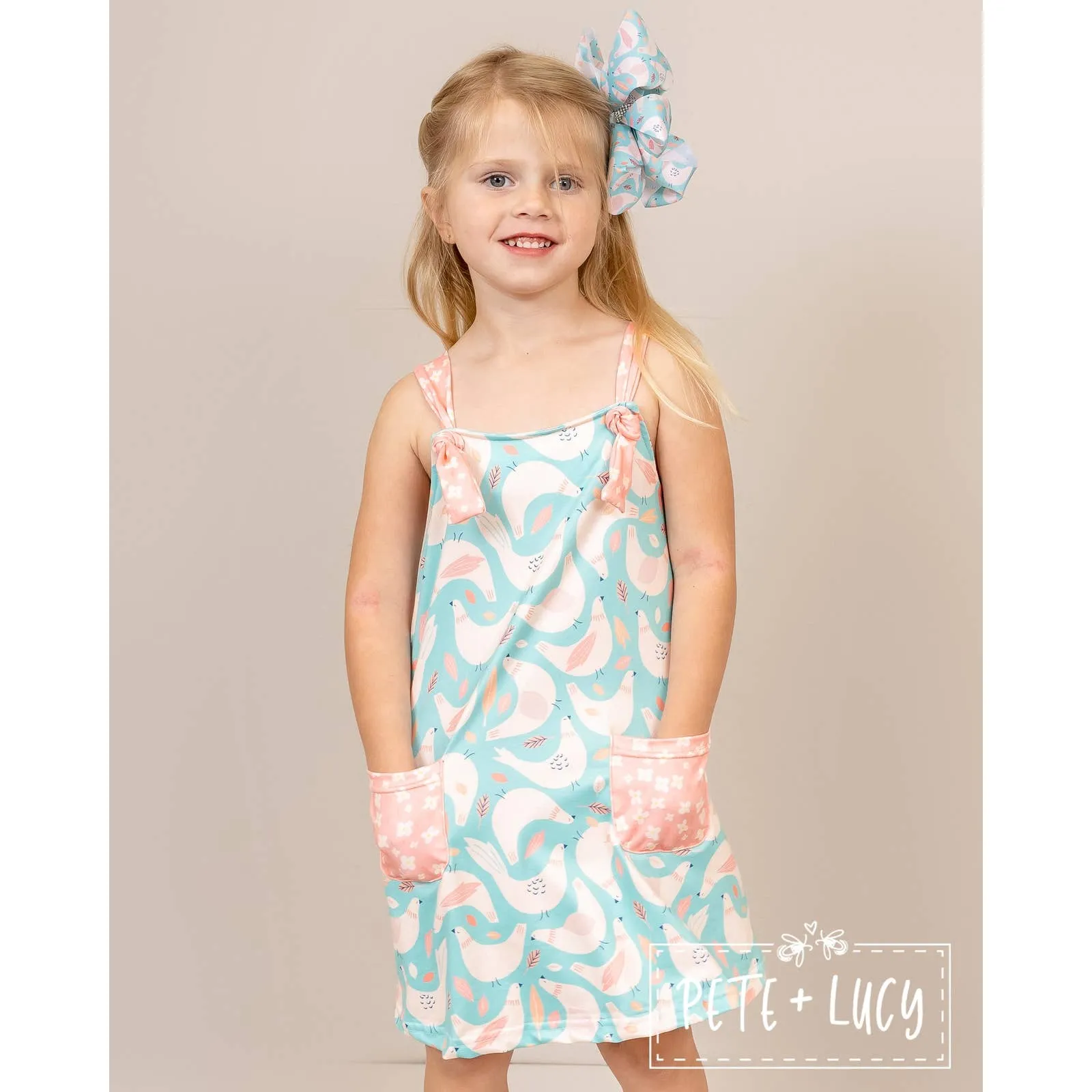 PETE   LUCY Charming Country Chicken Adjustable Dress