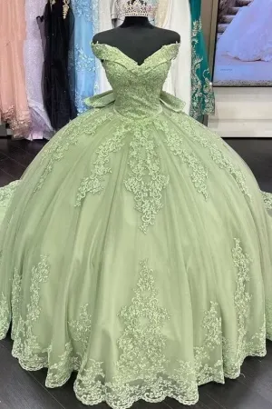 V-neck Appliques Quinceanera Dresses with Bowknot