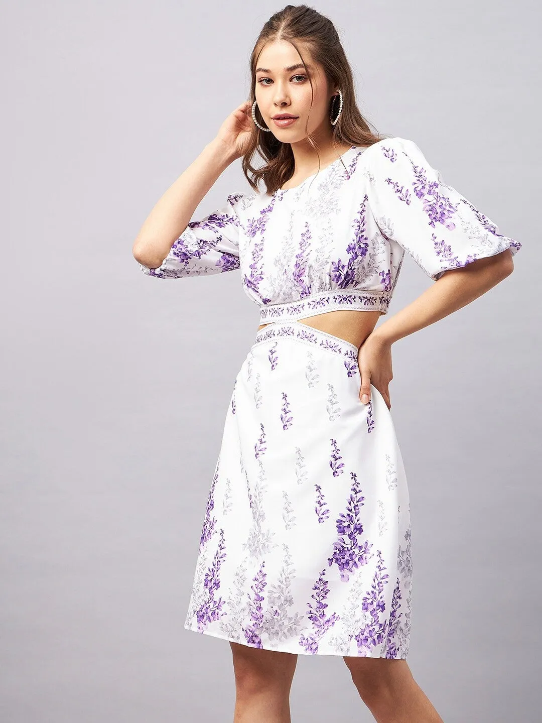 White Floral Round Neck Mini dress